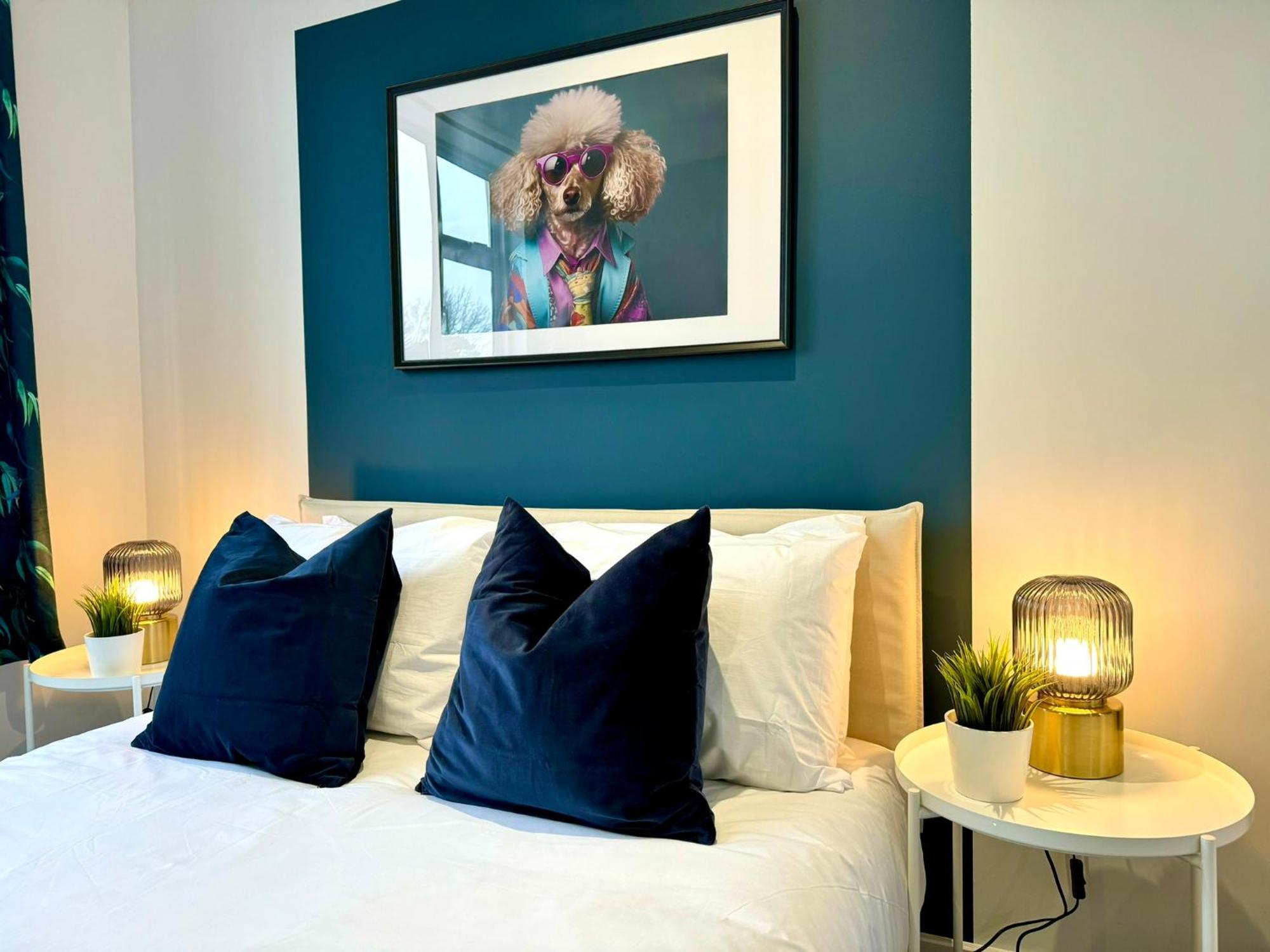 Amazing Large 3 Bedroom Apartment - Sleeps 8! 伯恩茅斯 外观 照片